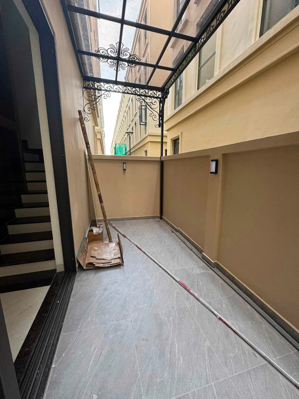Cho thuê liền kề 3 tầng hoàn thiện – vị trí đẹp trung tâm phân khu Thịnh Vượng - Vinhomes Cổ Loa